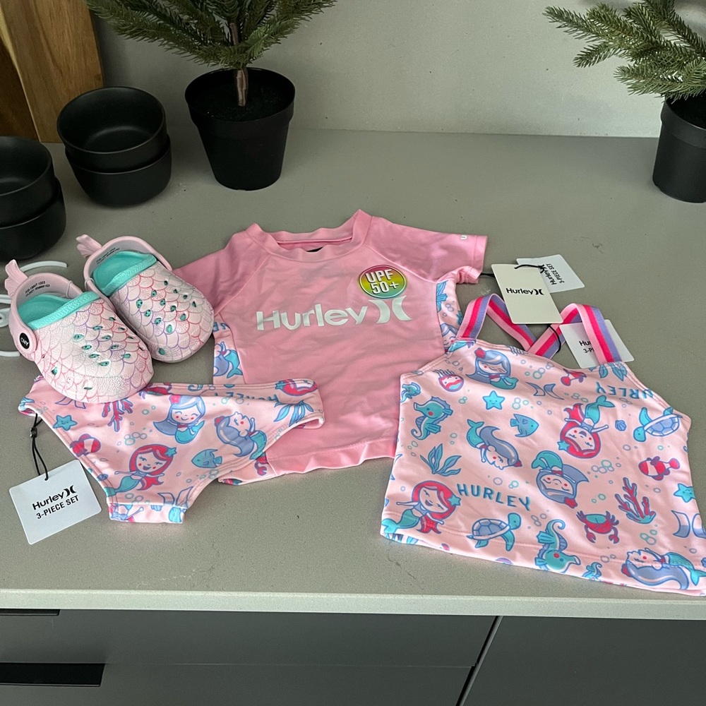 | NWT | Hurley 3-piece bathing suit set size 2T with toddler size 5 sandals